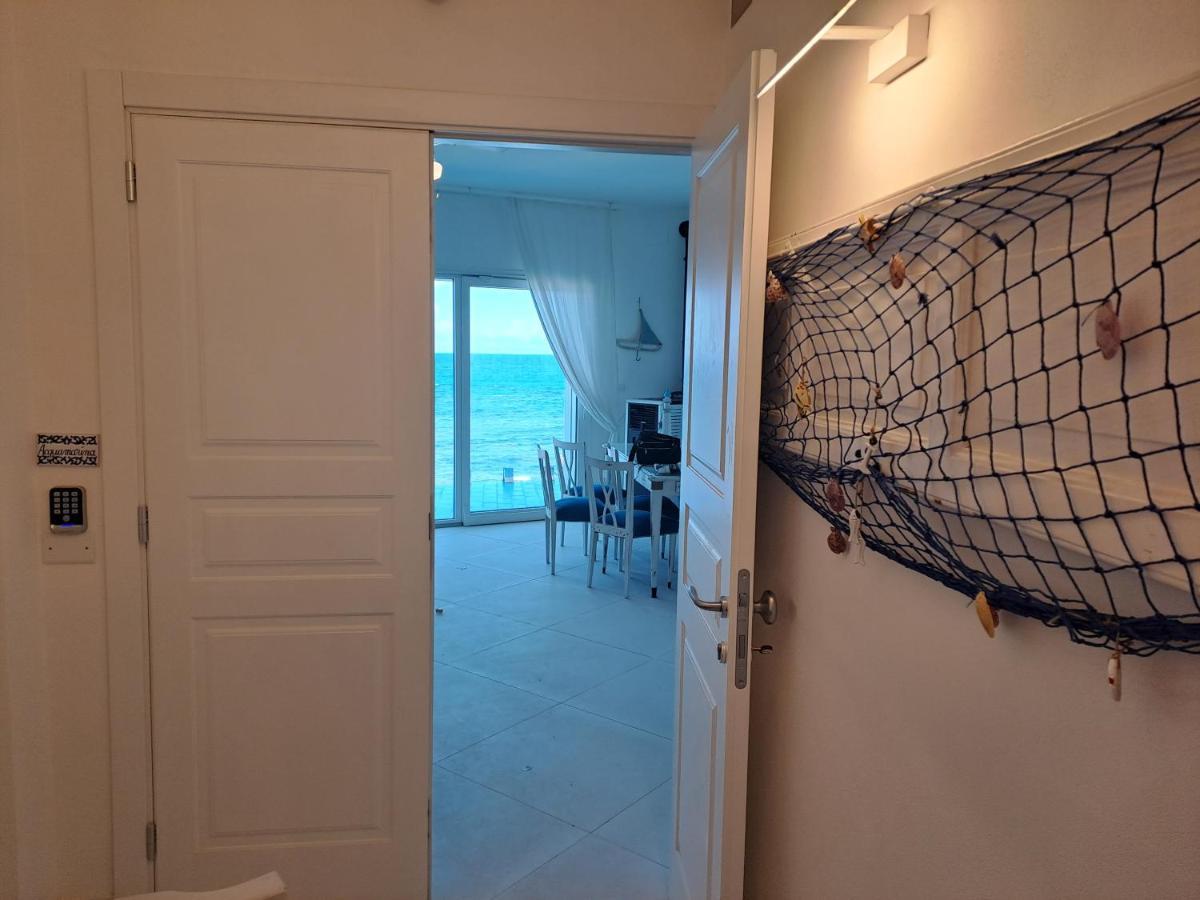 Blue Life, Sea-Luxury Rooms On The Beach Between Palermo And Cefalu' Casteldaccia Exterior foto