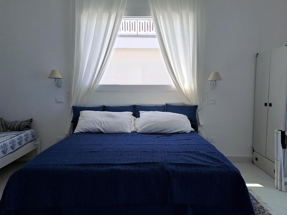 Blue Life, Sea-Luxury Rooms On The Beach Between Palermo And Cefalu' Casteldaccia Exterior foto