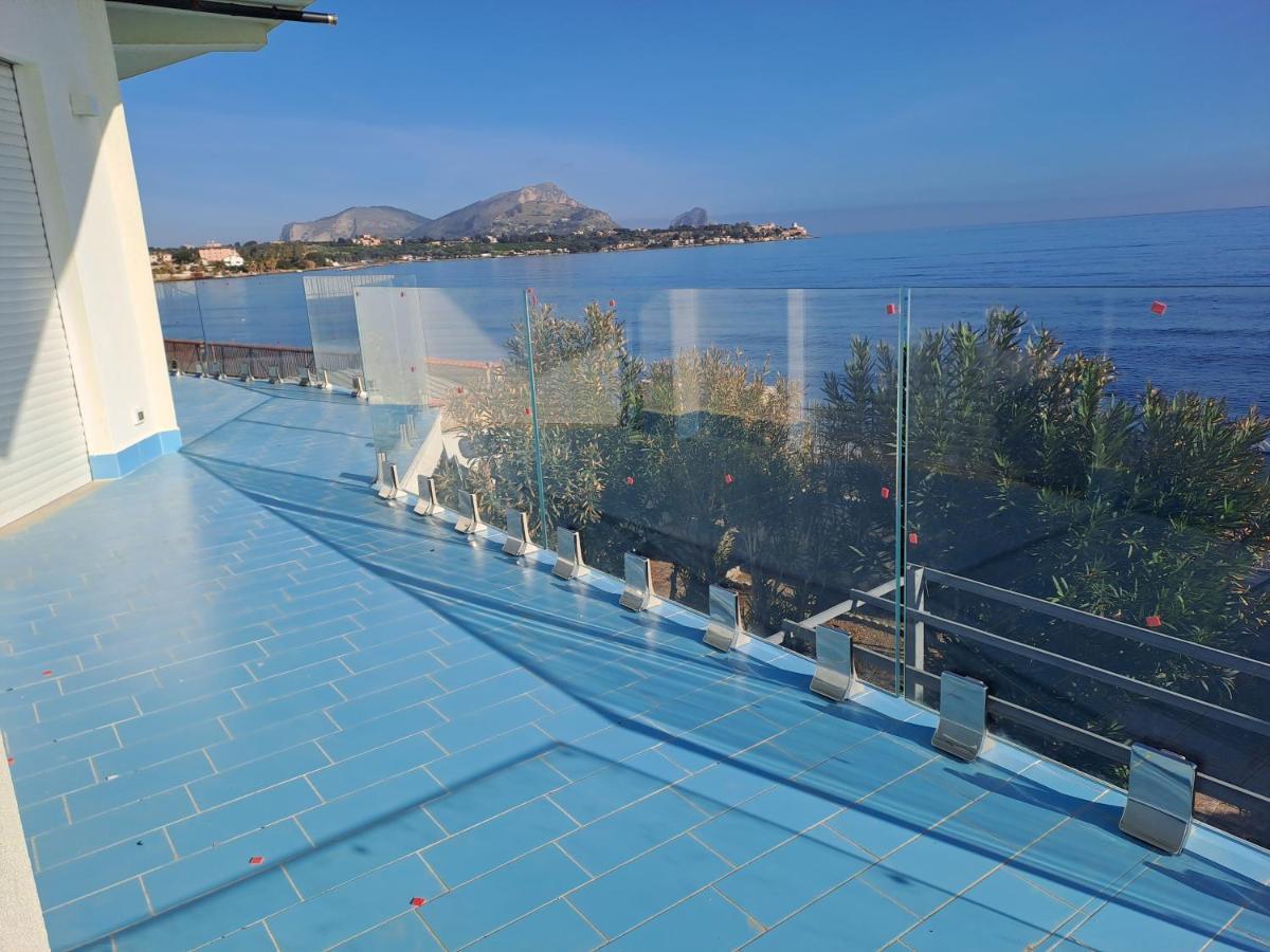 Blue Life, Sea-Luxury Rooms On The Beach Between Palermo And Cefalu' Casteldaccia Exterior foto