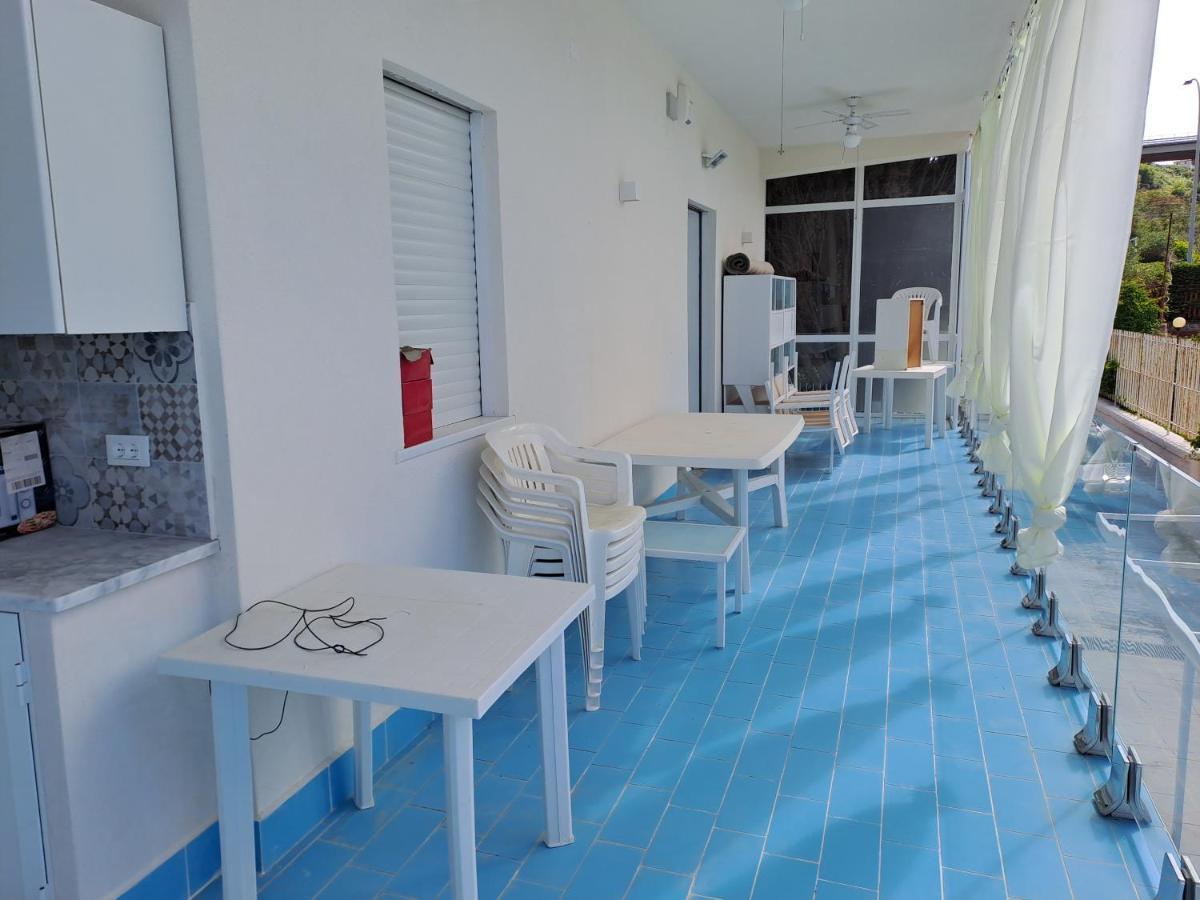 Blue Life, Sea-Luxury Rooms On The Beach Between Palermo And Cefalu' Casteldaccia Exterior foto