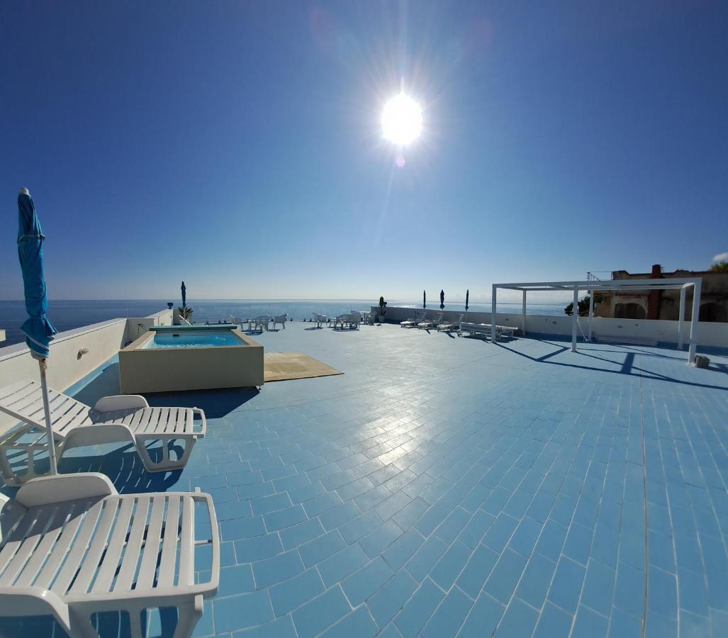 Blue Life, Sea-Luxury Rooms On The Beach Between Palermo And Cefalu' Casteldaccia Exterior foto