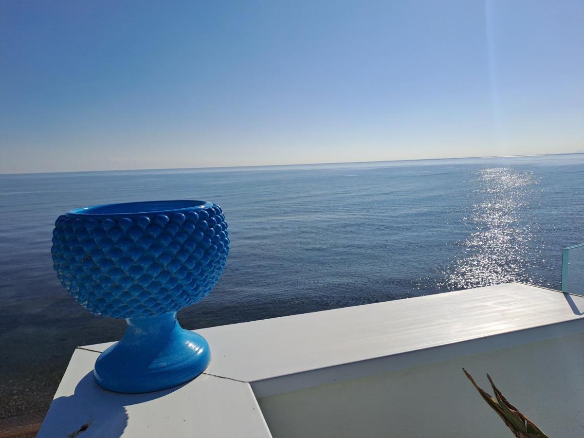 Blue Life, Sea-Luxury Rooms On The Beach Between Palermo And Cefalu' Casteldaccia Exterior foto