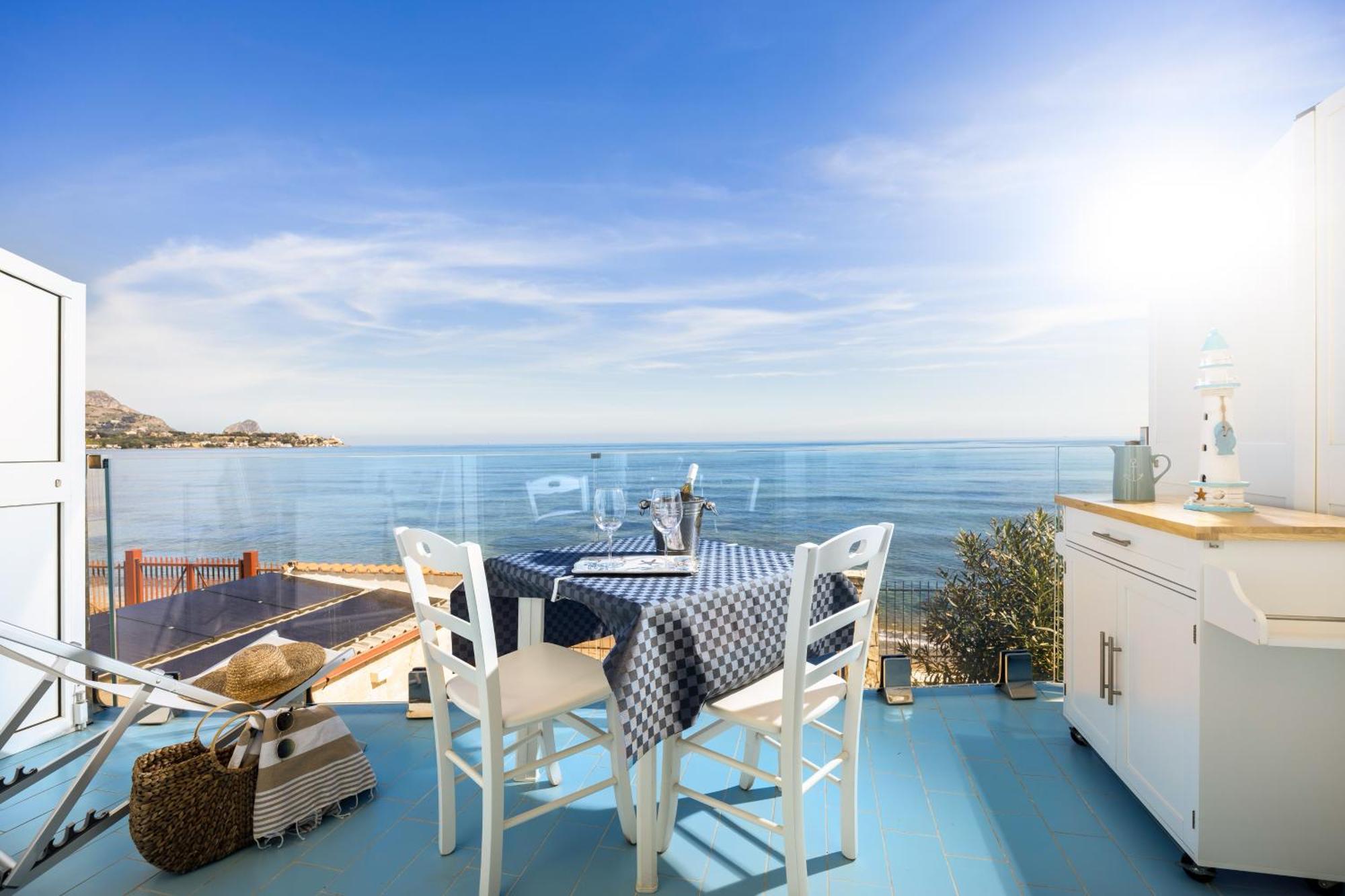 Blue Life, Sea-Luxury Rooms On The Beach Between Palermo And Cefalu' Casteldaccia Habitación foto