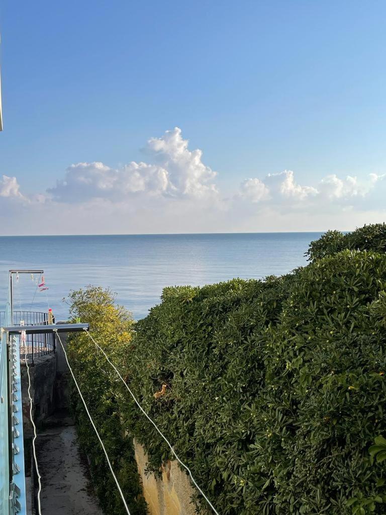 Blue Life, Sea-Luxury Rooms On The Beach Between Palermo And Cefalu' Casteldaccia Habitación foto